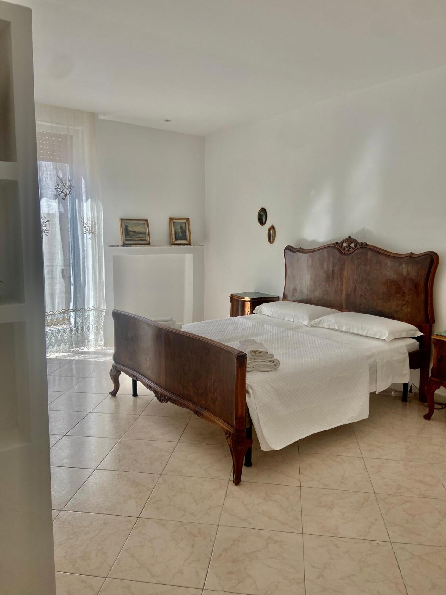 La Casa Di Nonna Celeste Brindisi Luaran gambar